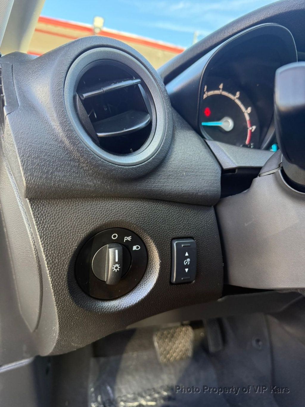 2018 Ford Fiesta S Sedan - 22952604 - 23