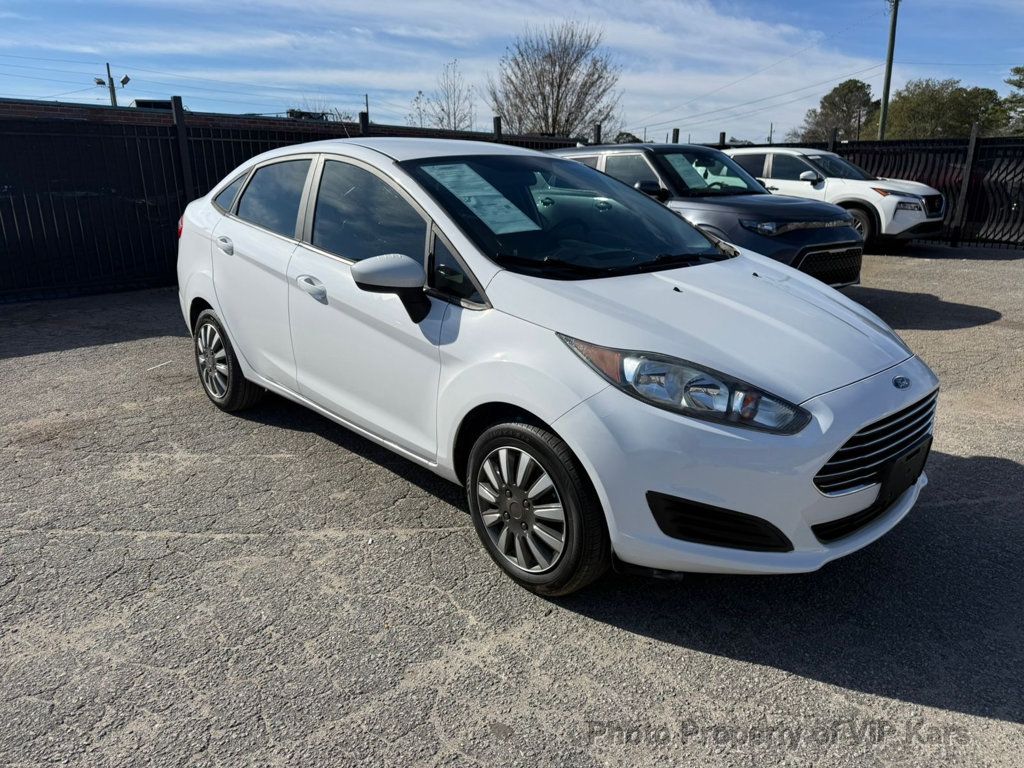 2018 Ford Fiesta S Sedan - 22952604 - 3