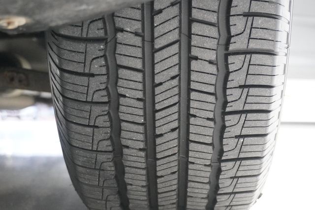 2018 Ford Flex SE FWD - 22970830 - 26