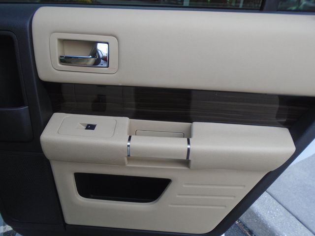 2018 Ford Flex SEL AWD - 22956185 - 30