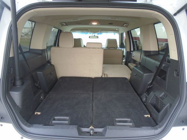 2018 Ford Flex SEL AWD - 22956185 - 39