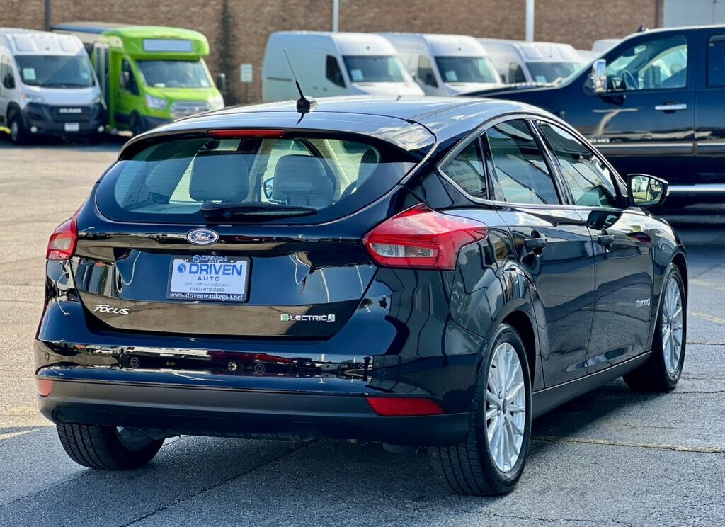 2018 Ford Focus Electric Hatch - 23068703 - 4