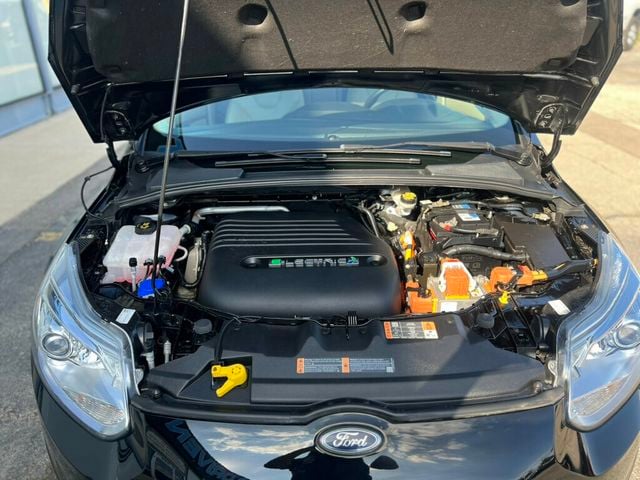 2018 Ford Focus Electric Hatch - 23068703 - 8