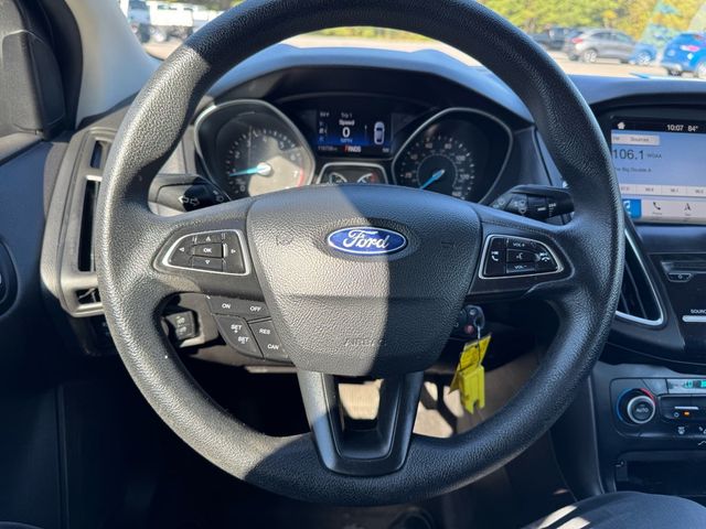 2018 Ford Focus SEL - 23088372 - 11