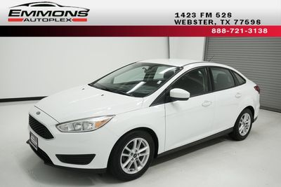 2018 Ford Focus - 1FADP3F23JL328039
