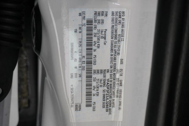 2018 Ford Focus SE Sedan - 22995862 - 24