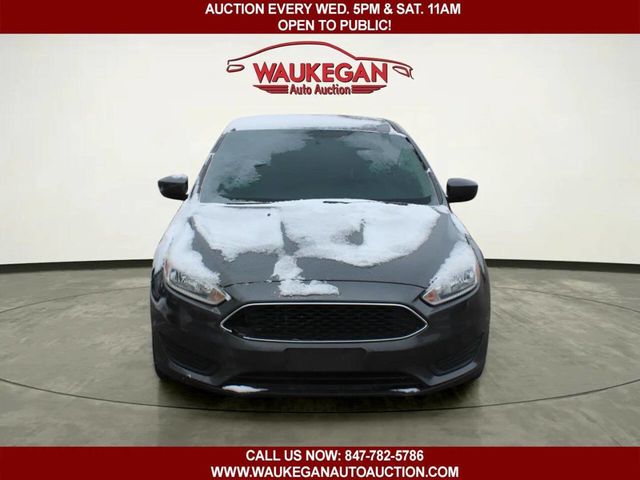 2018 Ford Focus SE Sedan - 22972944 - 1