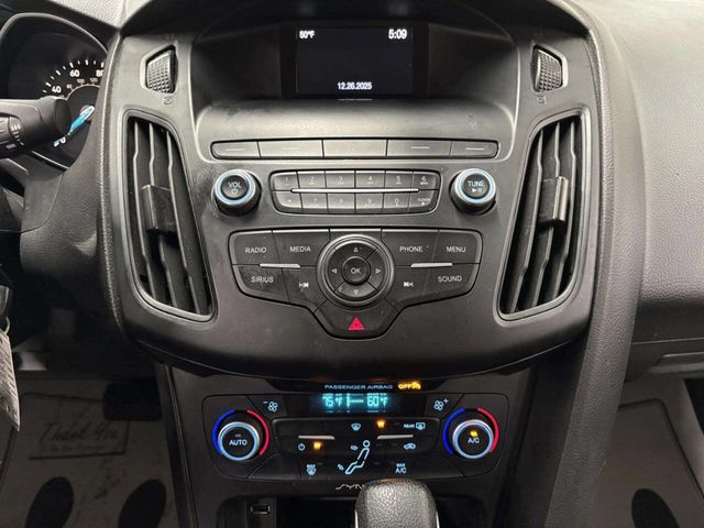 2018 Ford Focus SE Sedan - 22964799 - 21