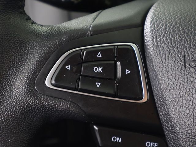 2018 Ford Focus SE Sedan - 23072505 - 35