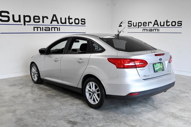 2018 Ford Focus SE Sedan - 22457476 - 5