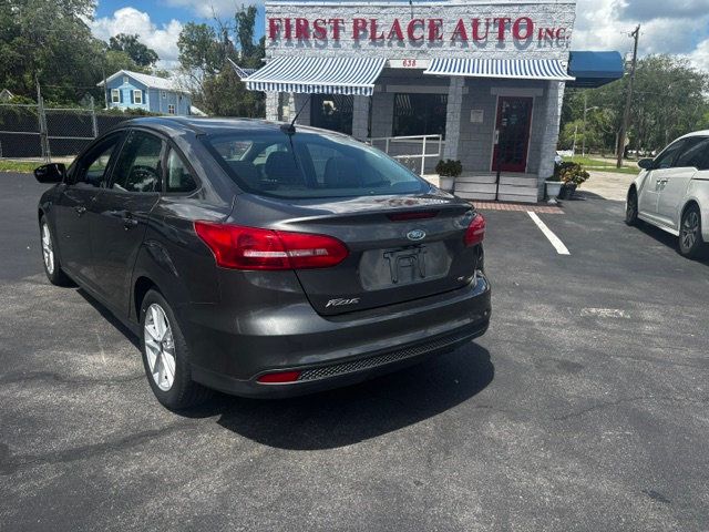 2018 Ford Focus SE Sedan - 23027486 - 2