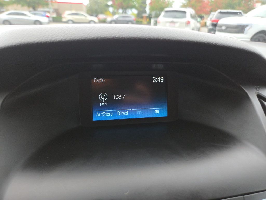 Ford Focus photo 14