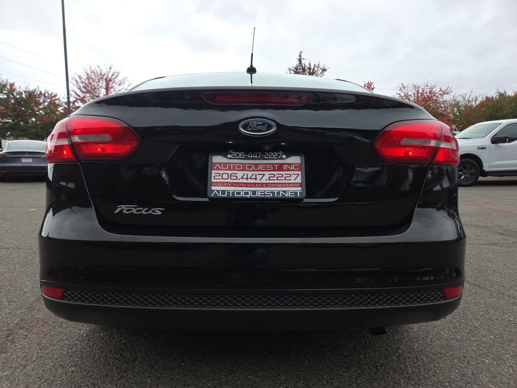 Ford Focus photo 23