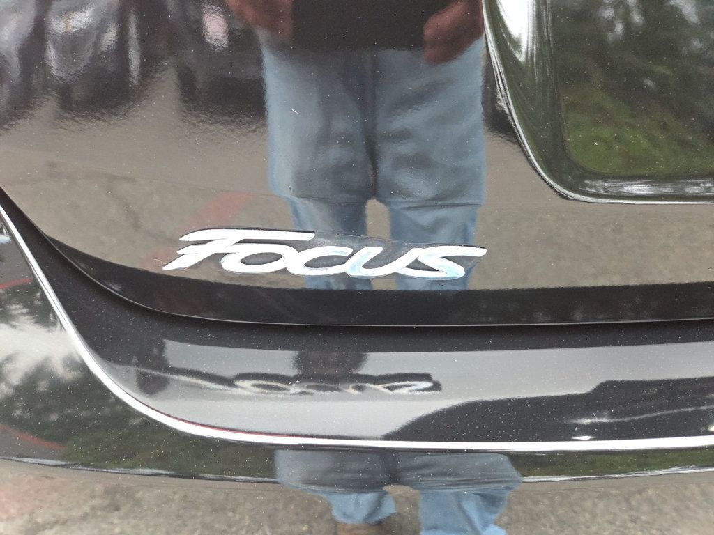 Ford Focus photo 25