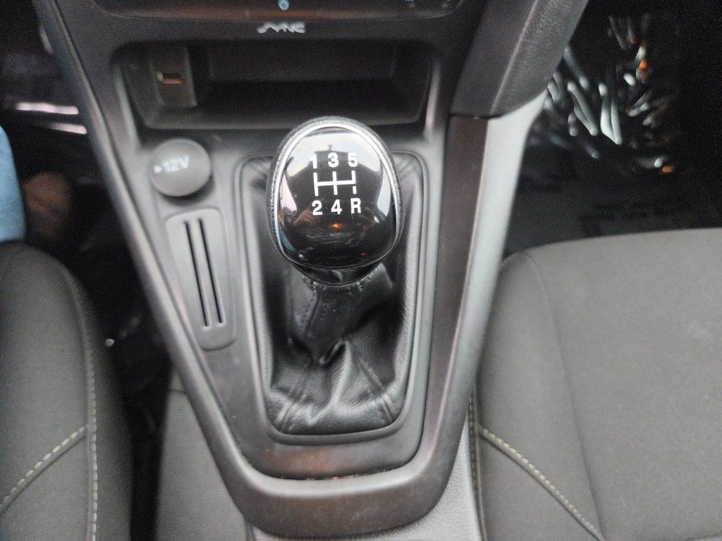 Ford Focus photo 32