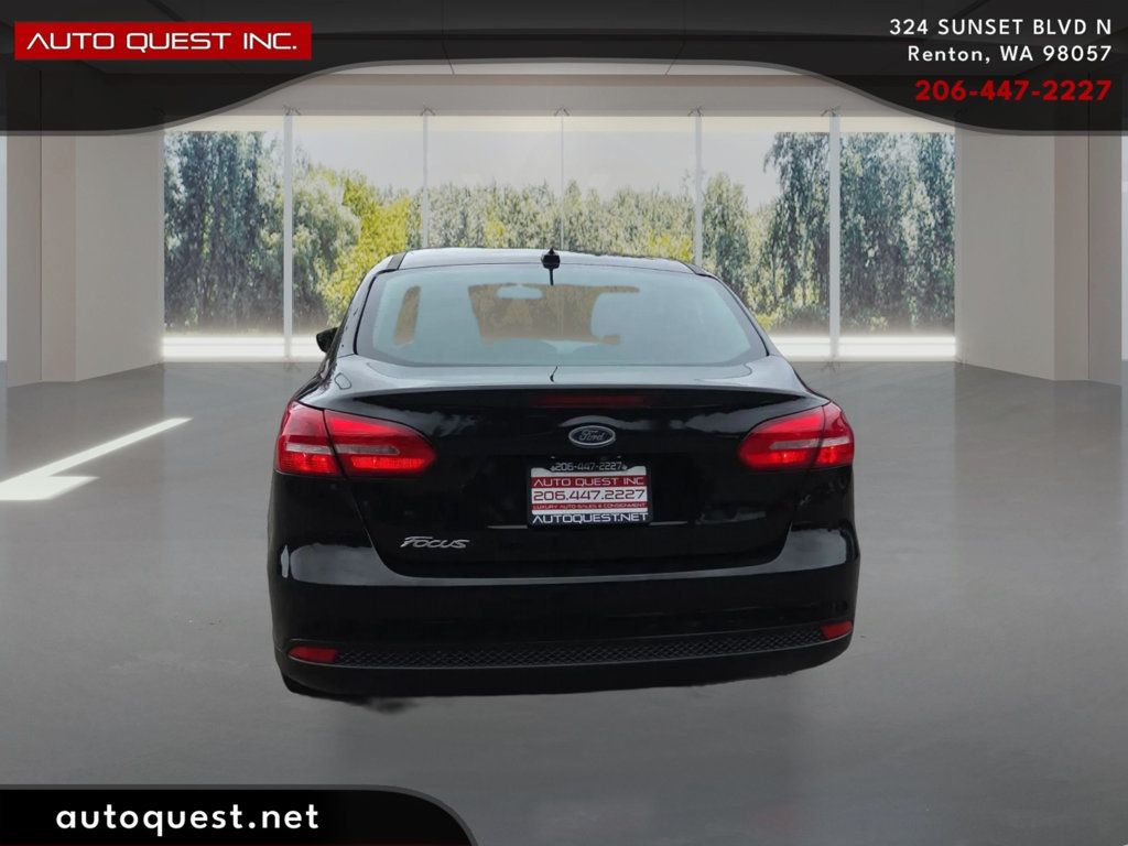 Ford Focus photo 6