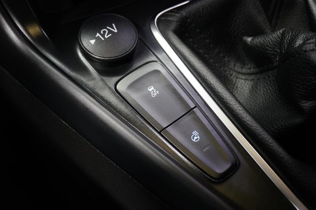 2018 Ford Focus ST Hatch - 22946115 - 24