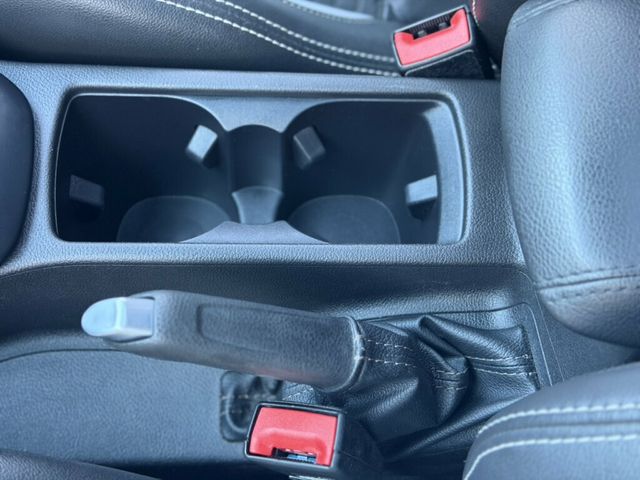2018 Ford Focus ST Hatch - 23086340 - 44