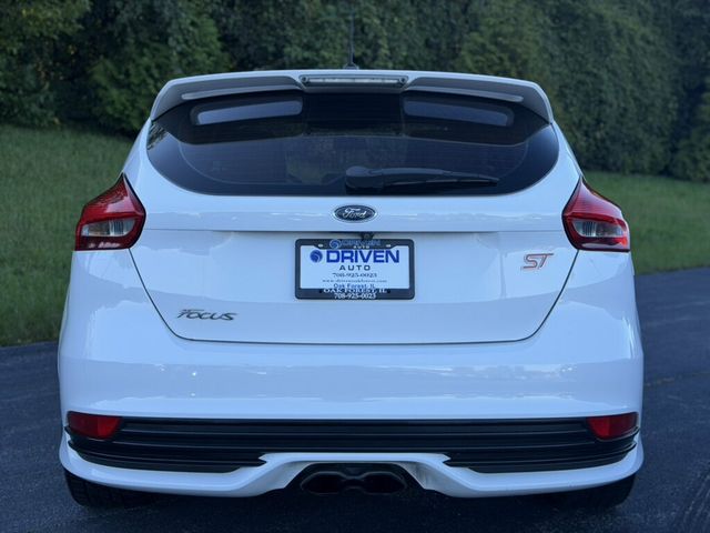 2018 Ford Focus ST Hatch - 23086340 - 5