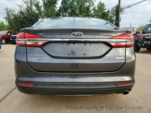 2018 Ford Fusion SE - 22932314 - 16
