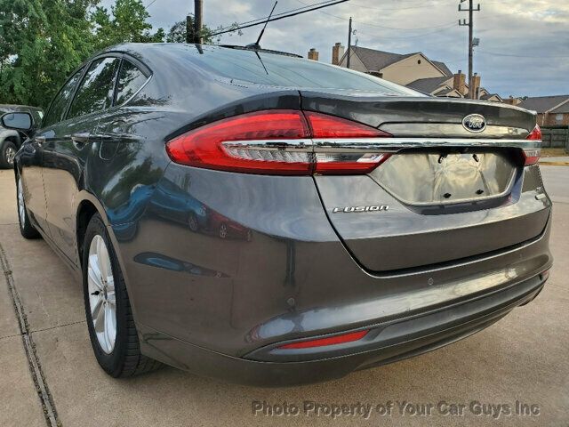 2018 Ford Fusion SE - 22932314 - 18