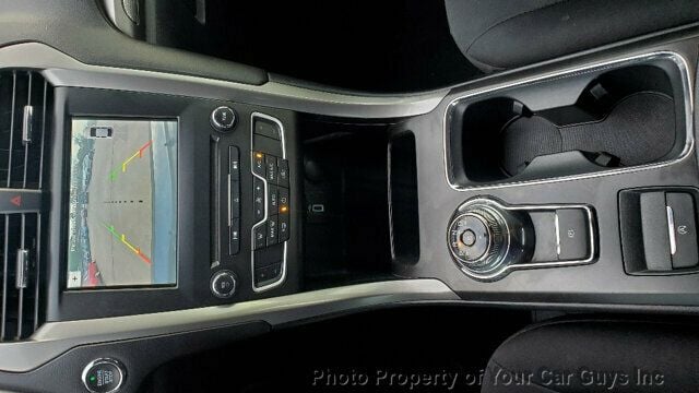 2018 Ford Fusion SE - 22932314 - 27