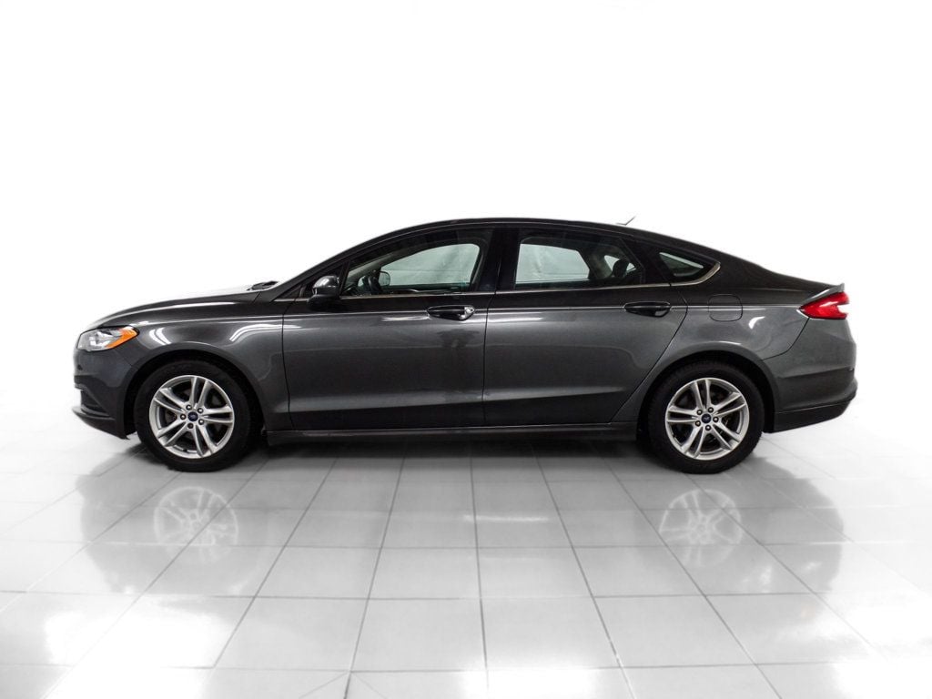 2018 Ford Fusion SE - 22638243 - 1