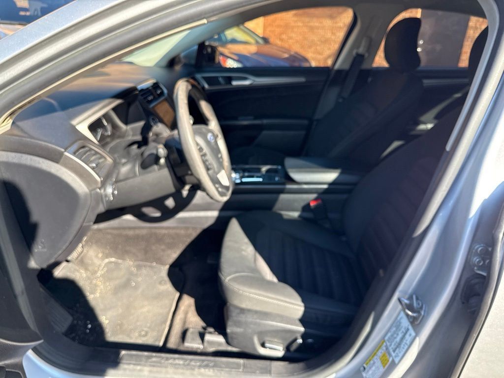 2018 Ford Fusion SE FWD - 23044222 - 14