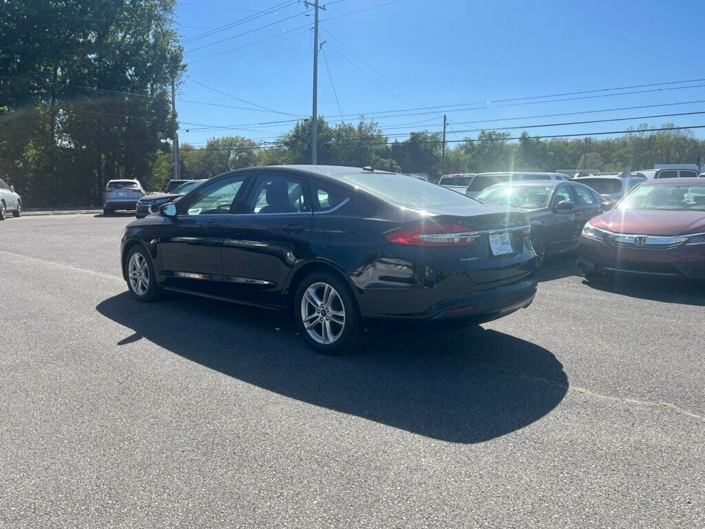 2018 Ford Fusion SE FWD - 22628916 - 4