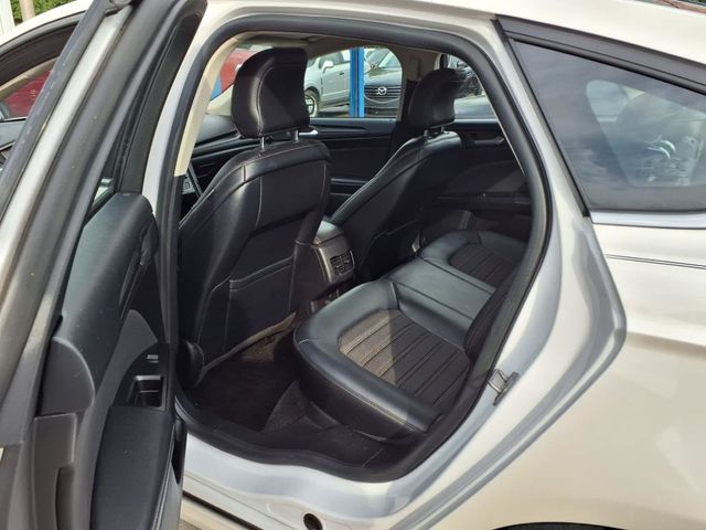 2018 Ford Fusion SE FWD - 22884726 - 17