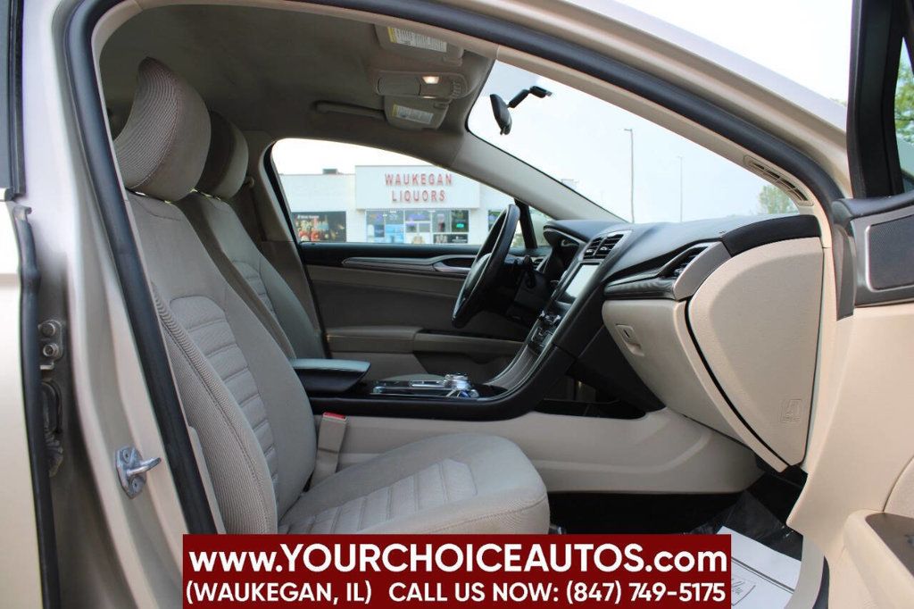 2018 Ford Fusion SE FWD - 22863115 - 10