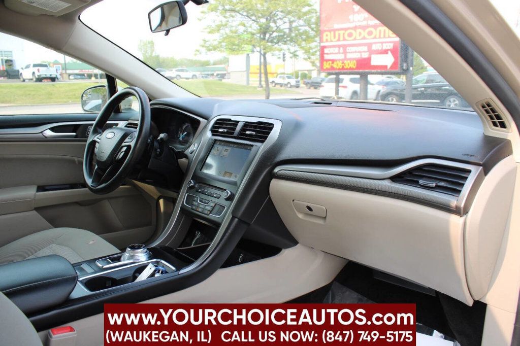 2018 Ford Fusion SE FWD - 22863115 - 11