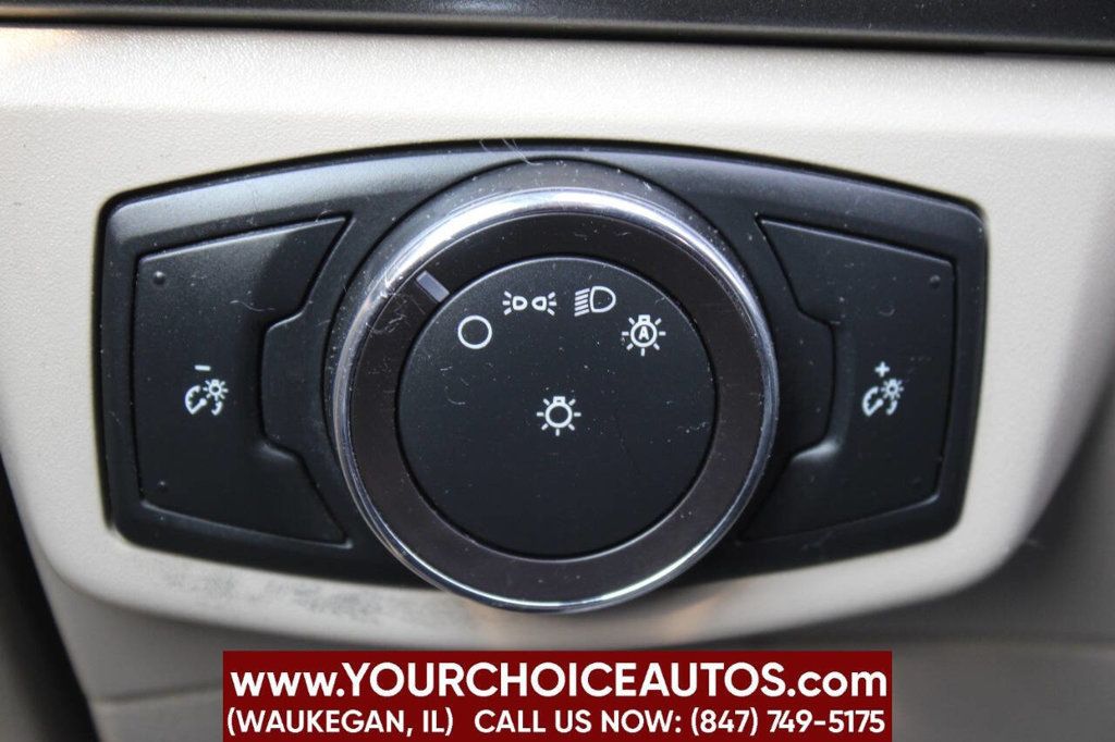 2018 Ford Fusion SE FWD - 22863115 - 28