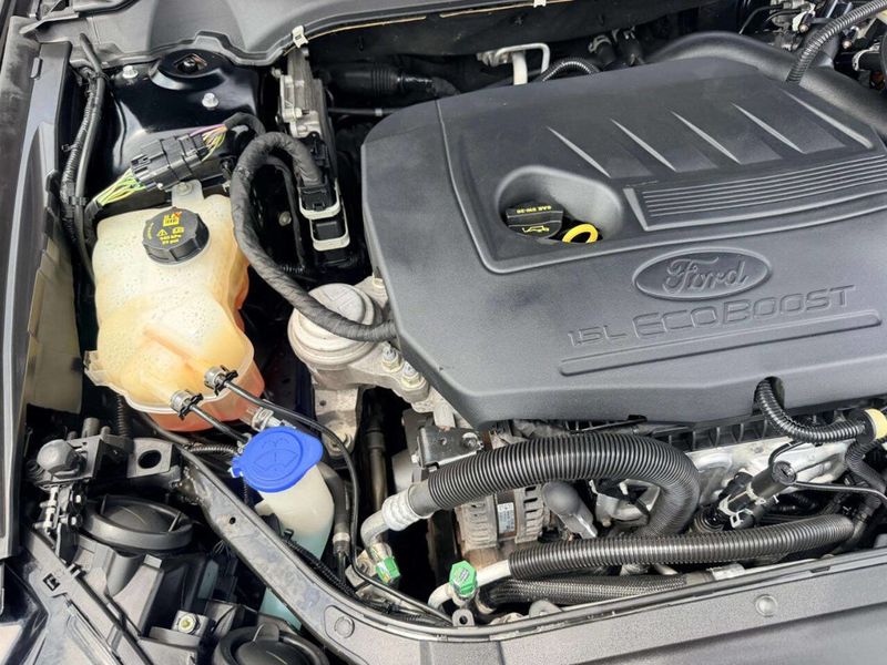 2018 Ford Fusion SE FWD - 23052198 - 10
