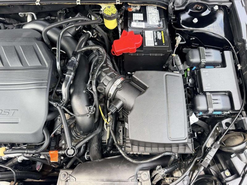 2018 Ford Fusion SE FWD - 23052198 - 11