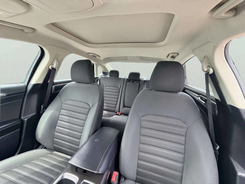 2018 Ford Fusion SE FWD - 23052198 - 14