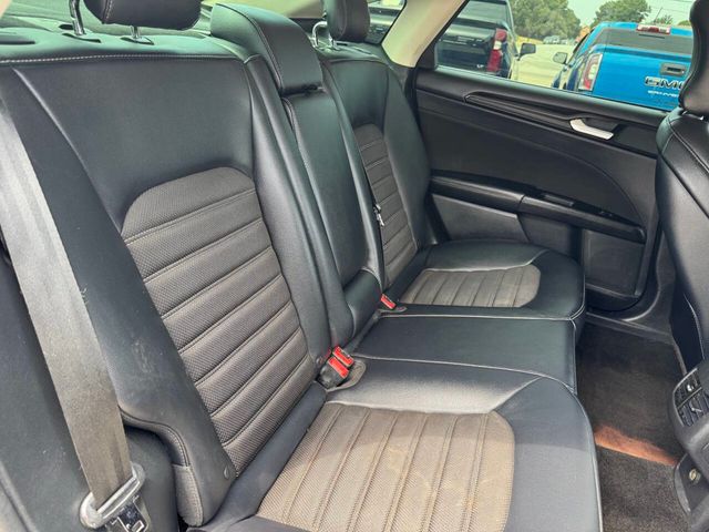 2018 Ford Fusion SE FWD - 22906835 - 15