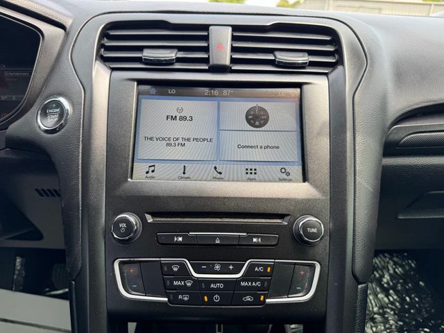 2018 Ford Fusion SE FWD - 22906835 - 18