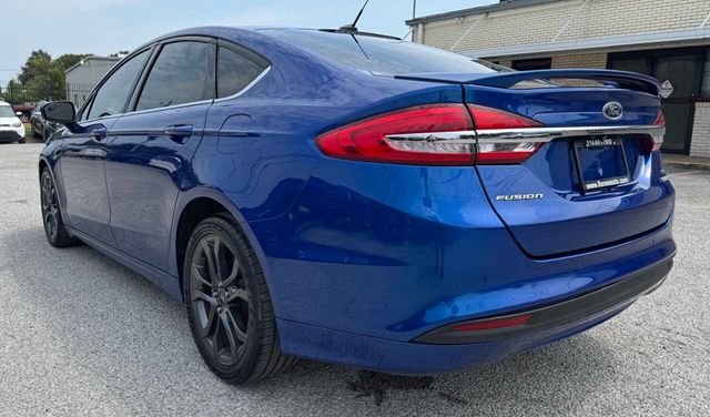 2018 Ford Fusion SE FWD - 22906835 - 4
