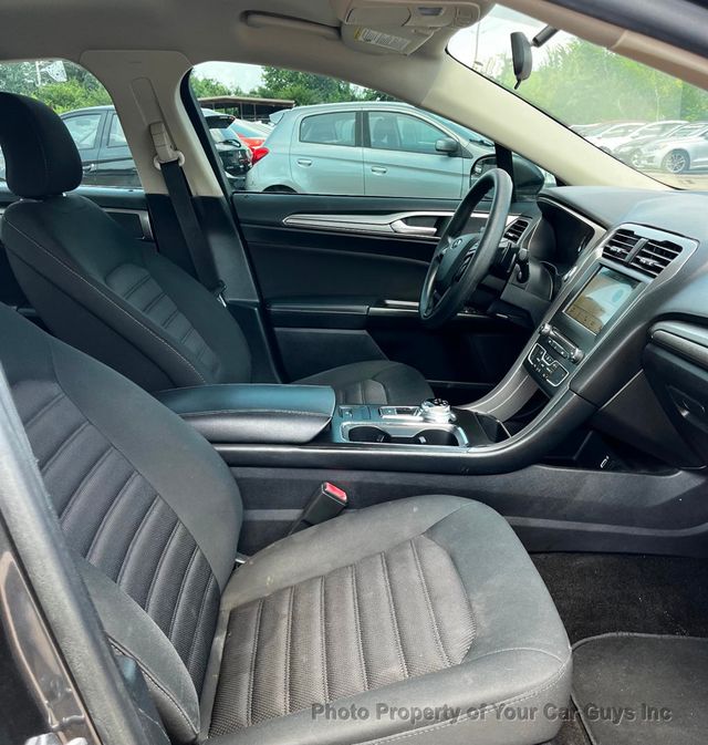 2018 Ford Fusion SE FWD - 23060426 - 14