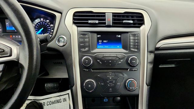 2018 Ford Fusion SE FWD - 22973888 - 15