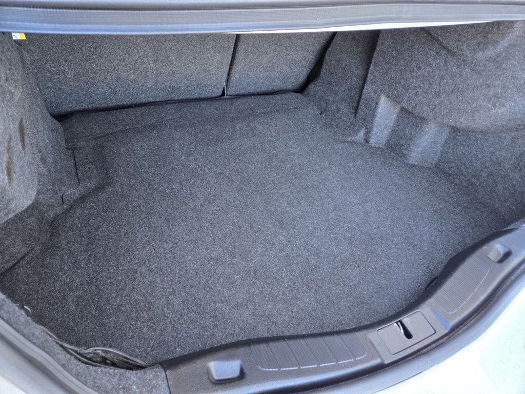 2018 Ford Fusion S FWD - 22887868 - 10