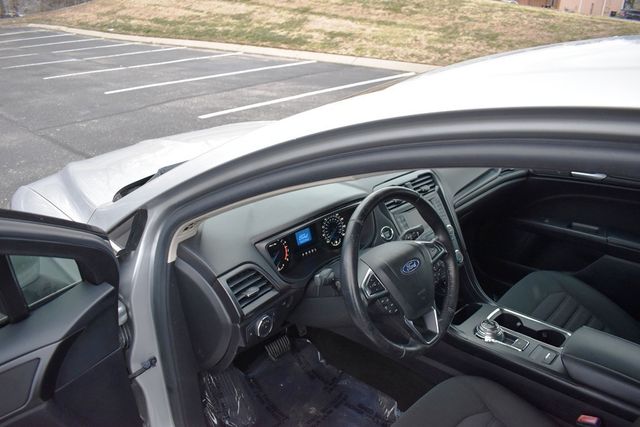 2018 Ford Fusion S FWD - 22979142 - 1