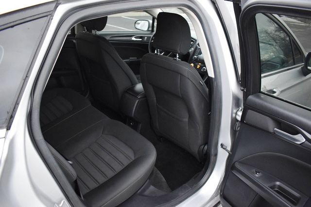 2018 Ford Fusion S FWD - 22979142 - 28