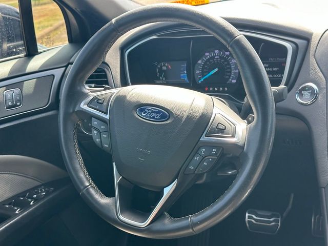 2018 Ford Fusion Sport AWD - 22589580 - 18