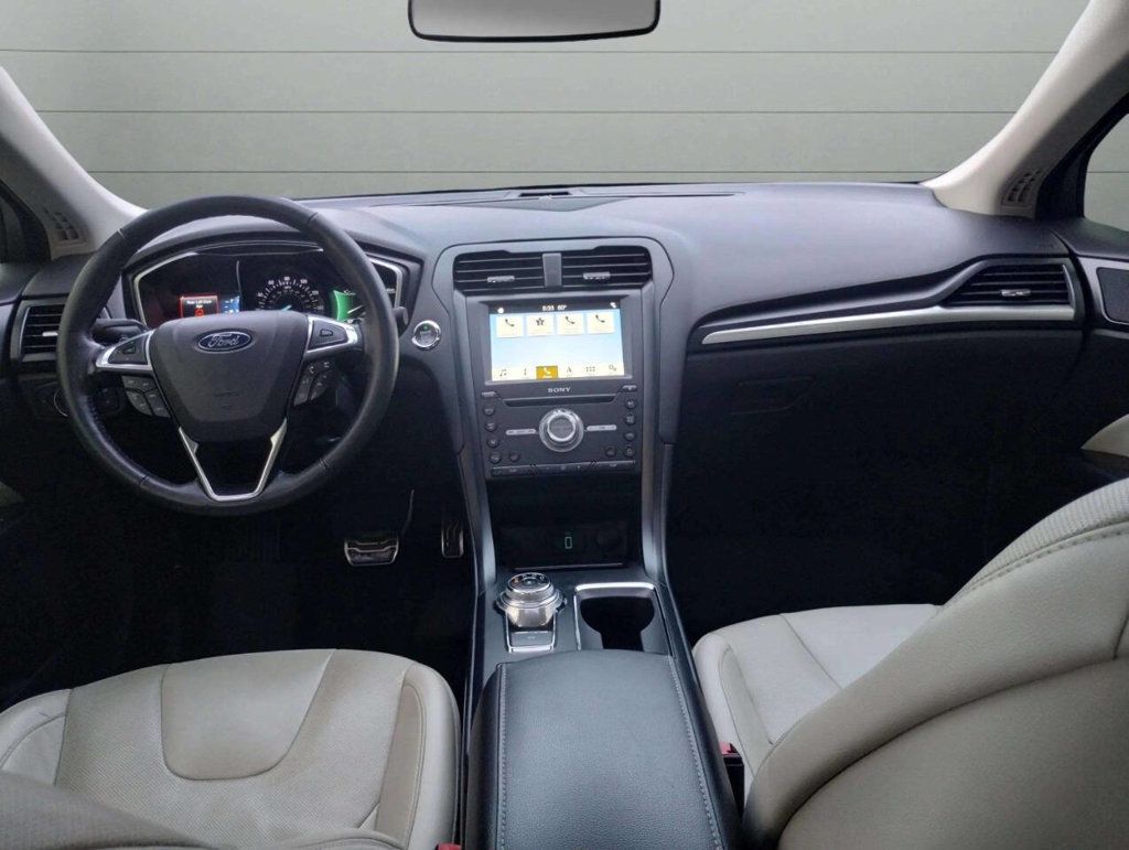 2018 Ford Fusion Titanium AWD - 22932544 - 41