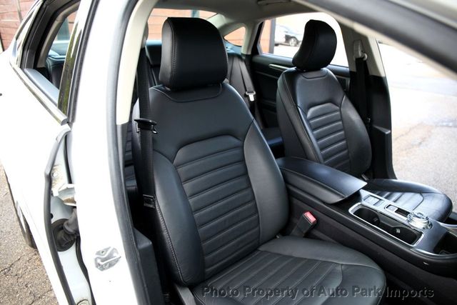 2018 Ford Fusion Hybrid SE FWD - 22929563 - 29