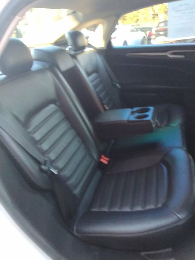 2018 Ford Fusion Hybrid SE FWD - 22941658 - 9