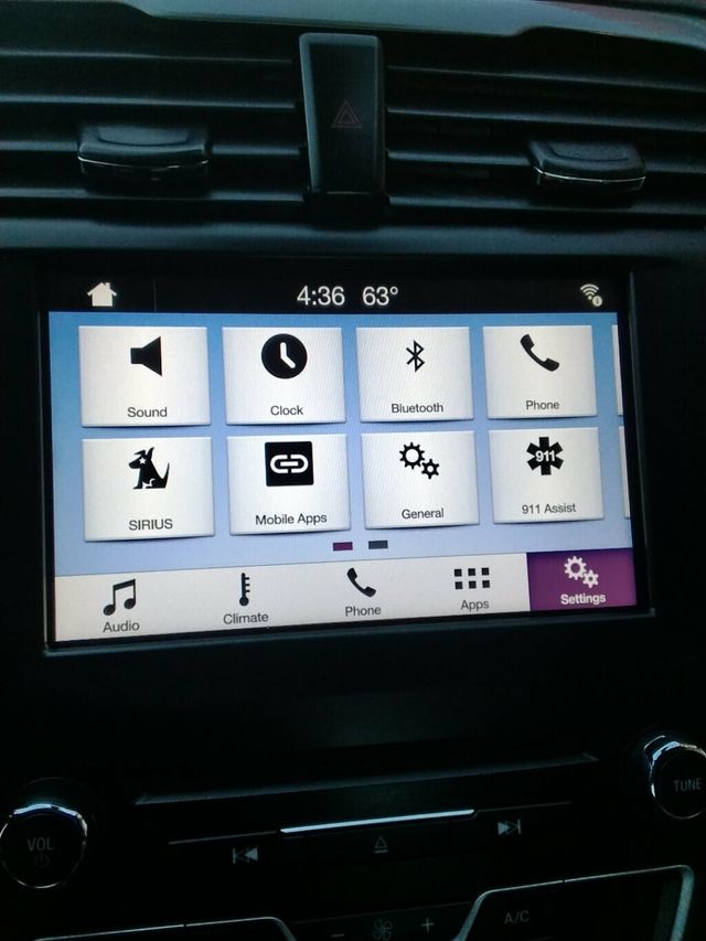 2018 Ford Fusion Hybrid SE FWD - 22941658 - 17