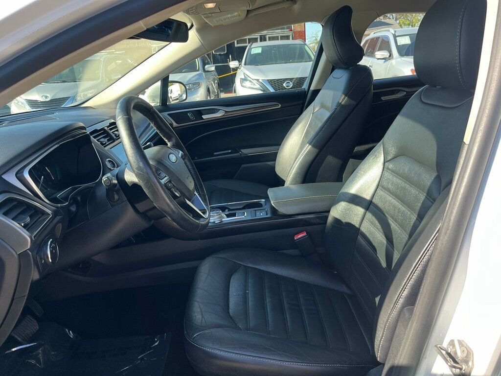 2018 Ford Fusion Hybrid SE FWD - 22936102 - 15